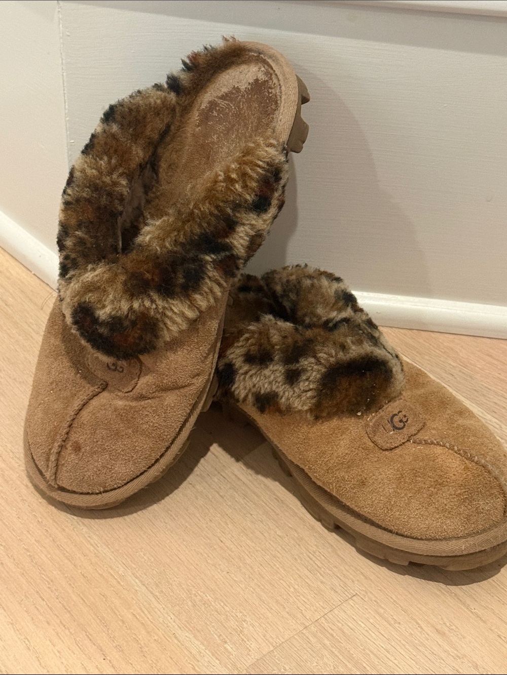 UGG Women's Chestnut/Tan Suede Fur-Trim Slip-On Slippers